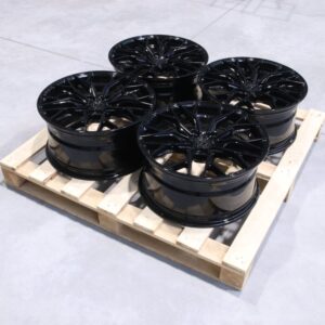 Sada diskov CVR1 19x9 ET51 5x112 Gloss Black