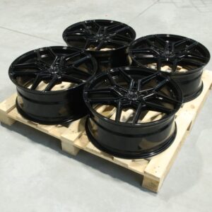 Sada diskov CVR5 21x9 ET37 5x112 Double Tinted Black