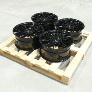 Sada diskov JR28 17x8 ET35 4x114,3 Gloss Black