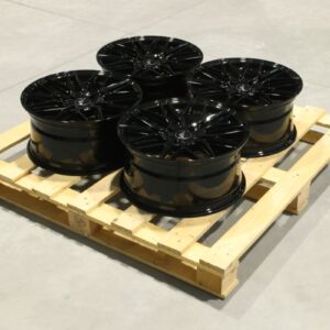 Sada diskov JR28 17x8 ET32 4x108 Gloss Black