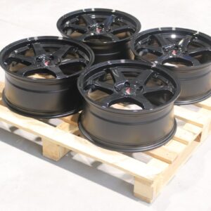 Sada diskov JR3 19x8,5 ET42 5x112 Gloss Black