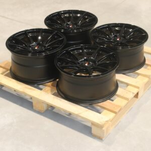 Sada diskov JR11 18x8,5 ET35 + 18x9,5 ET30 5x120 Gloss Black