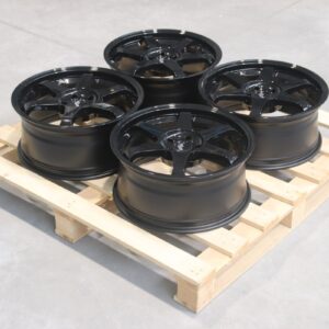 Sada diskov JR3 18x8 ET37 5x108 Gloss Black