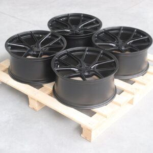 Sada diskov SL01 19x9 ET35 5x114,3 Matt Black